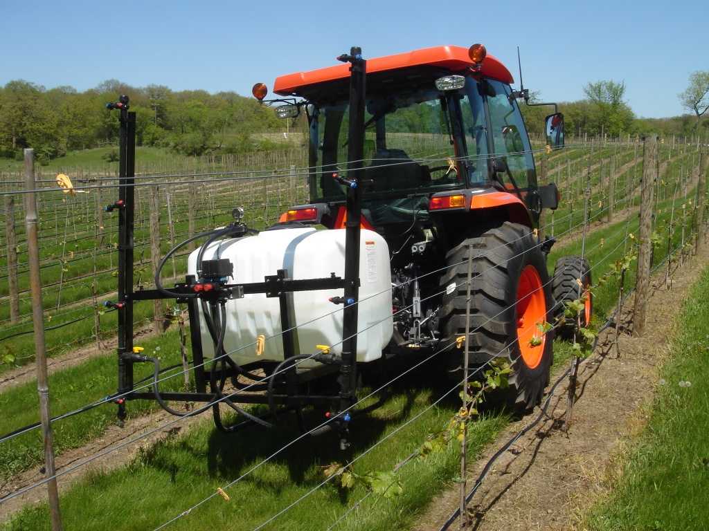 Vineyard 100/150/200 Gallon Sprayer – Frost Inc